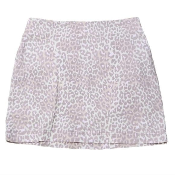 Wild Fable Cheetah Print Mini Skirt - Muted 🐆 - Picture 2 of 4